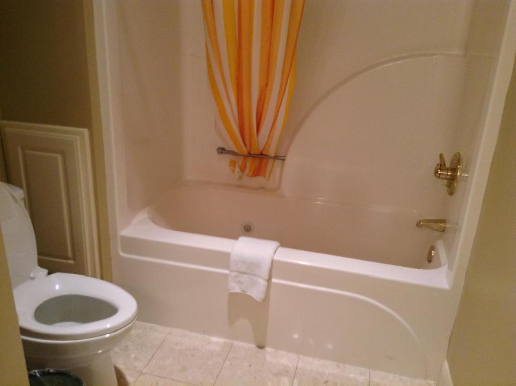 Winton Inn & Suites Barnwell 外观 照片