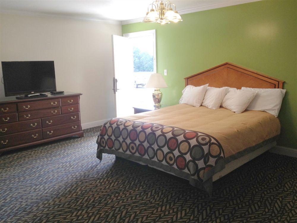Winton Inn & Suites Barnwell 外观 照片
