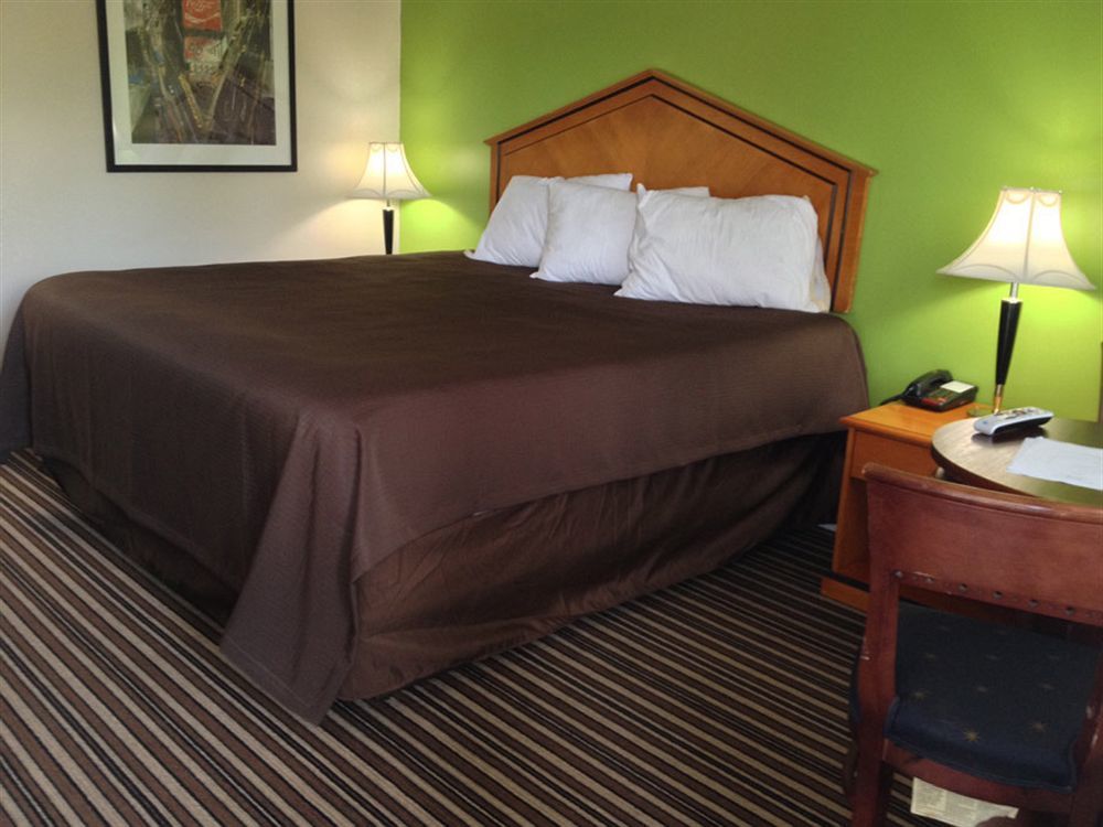 Winton Inn & Suites Barnwell 外观 照片