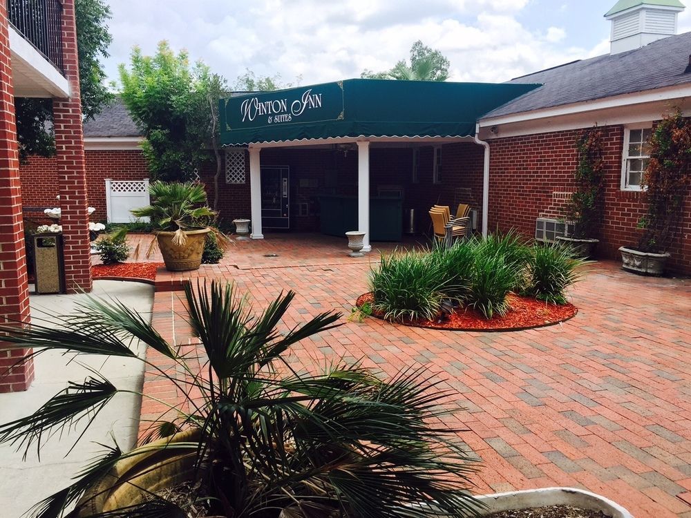 Winton Inn & Suites Barnwell 外观 照片