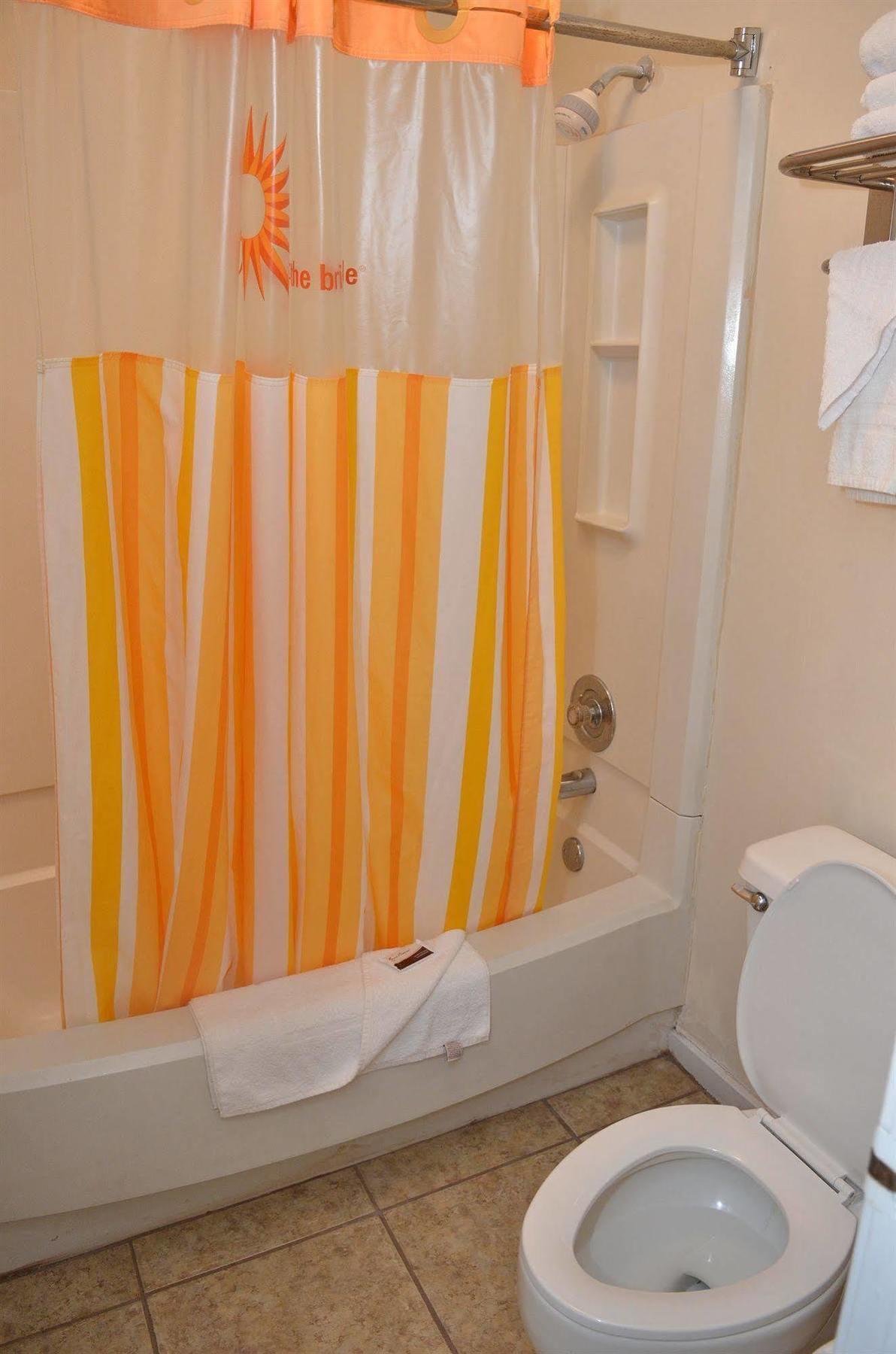 Winton Inn & Suites Barnwell 外观 照片