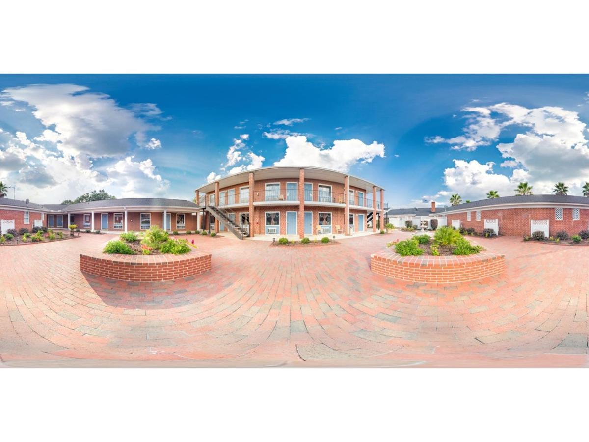 Winton Inn & Suites Barnwell 外观 照片