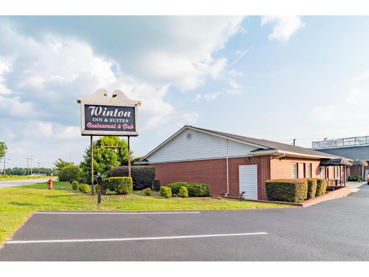 Winton Inn & Suites Barnwell 外观 照片
